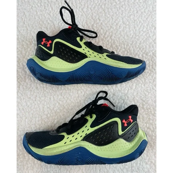 UNDER ARMOUR • Kids Black/Green Jet '23 Basketball Sneakers, 3.5Y - Picture 14 of 16